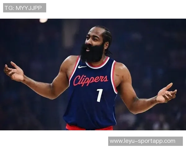 大莫里斯谈组队选择称哈登适配性强韦德则不具备同样能力 大莫里斯谈组队选择称哈登适配性强韦德则不具备同样能力