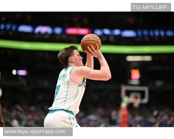 克尼佩尔新秀赛季三分球有望突破273记表现引人瞩目