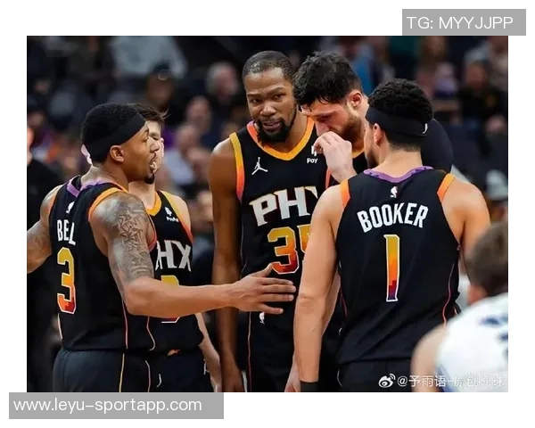 太阳新赛季首发阵容揭晓布克领衔格雷森阿伦与狄龙强势加盟