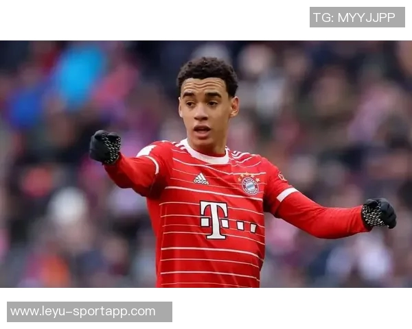 赫内斯盛赞穆勒聪明受欢迎认为其是拜仁未来高层的最佳人选