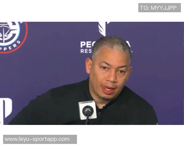 快船回应卢未接受采访原因称并非问题而是缺乏采访人员到场