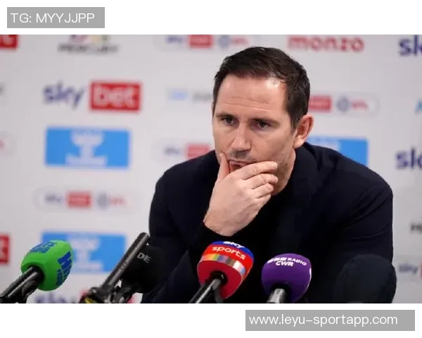 兰帕德带领球队战绩辉煌荣获英冠十月最佳教练称号