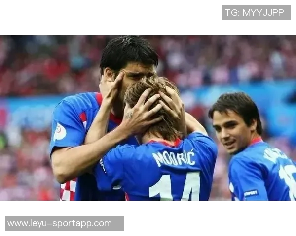 安布罗西尼赞莫德里奇正能量如马尔蒂尼般激励队友