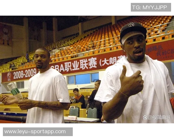 岁月无情勒布朗的坚持与挑战展现出运动员的真实面貌