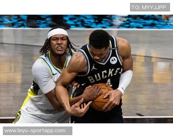 霍福德谈对阵雄鹿的乐趣称赞字母哥为顶尖球员之一